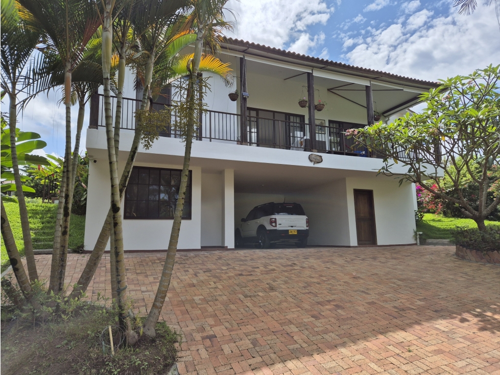 CASA CAMPESTRE EN VENTA - MONTENEGRO QUINDIO - 1