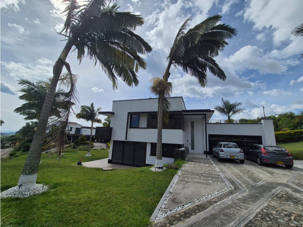 CASA CAMPESTRE EN VENTA VIA CIRCASIA