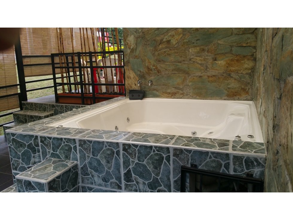 Casa campestre en venta via circasia - 4