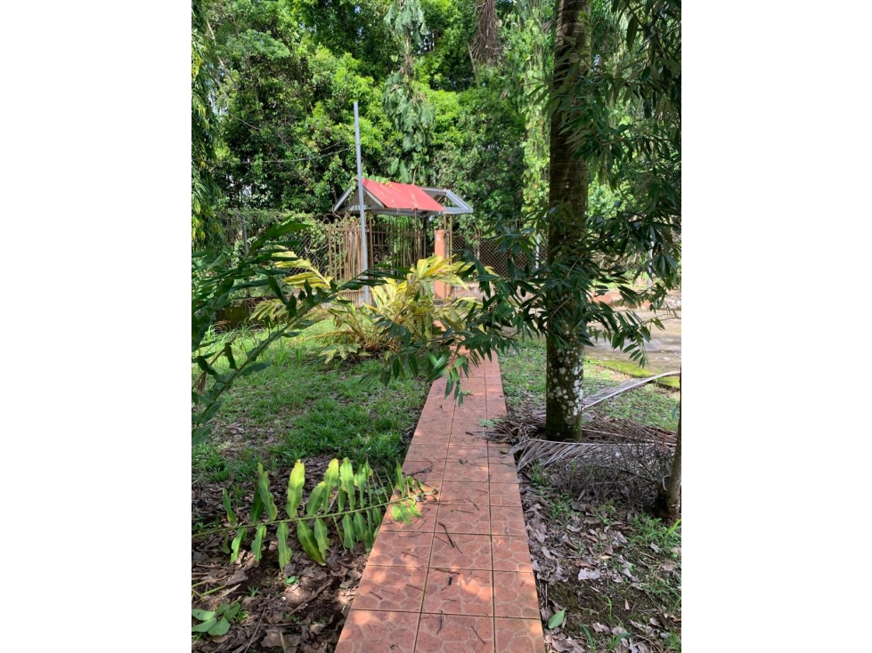 Amplia Residencia ala venta en Santa Marta, Bugaba — foto 2