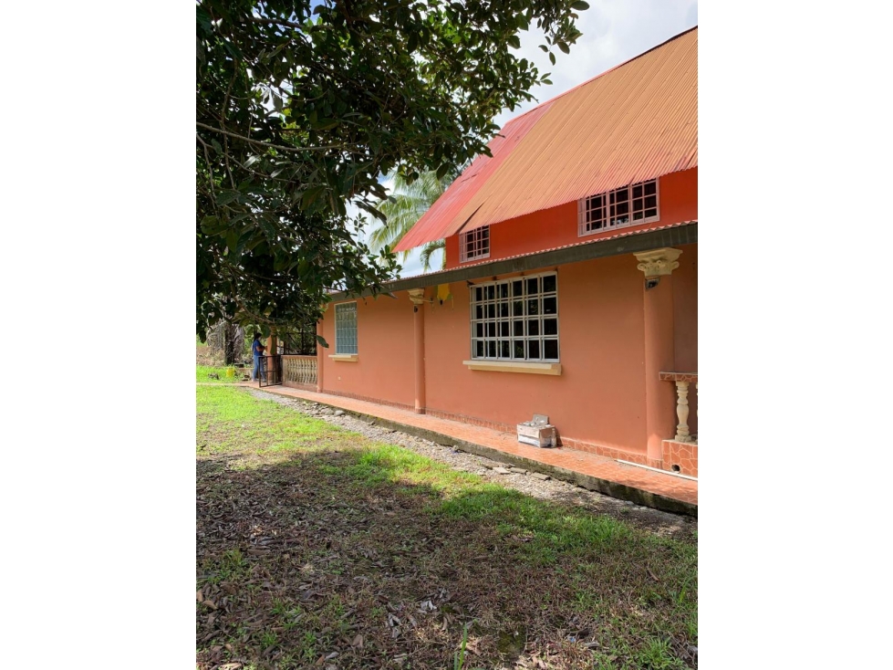 Amplia Residencia ala venta en Santa Marta, Bugaba — foto 6