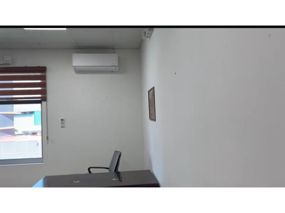Oficina Ubicada en la Ciudad de David Centrico. - 3