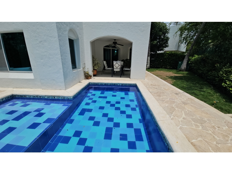 Casa de Ensueño en Conjunto Lago Mar, Pozos Colorados