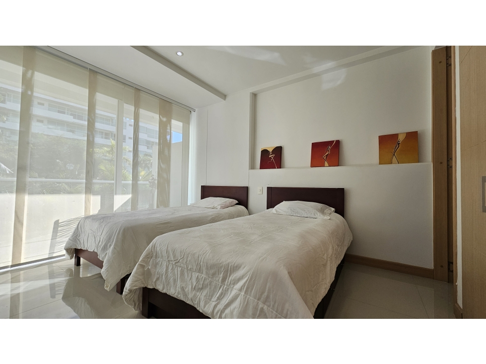 Apartamento con gran balcón y vista a piscinas Playa Dormida — foto 2
