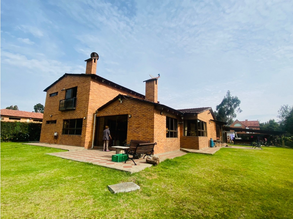 CASA CAMPESTRE EN CONJUNTO CERRADO CINDERELLA - 1