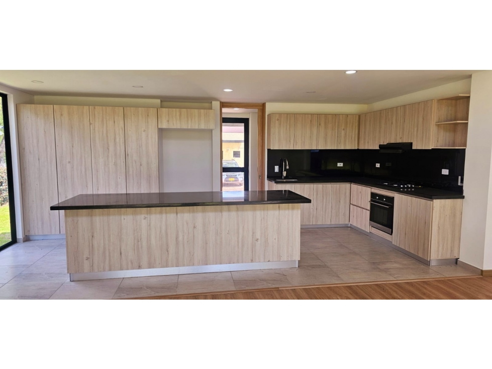 CASA CAMPESTRE EN CONJUNTO RESIDENCIAL PORTAL DE PARCELAS - 4