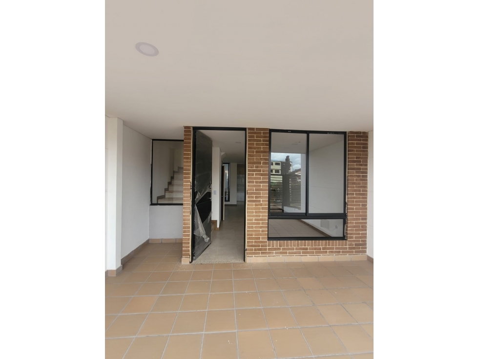 CASA URBANA SECTOR CENTRO
