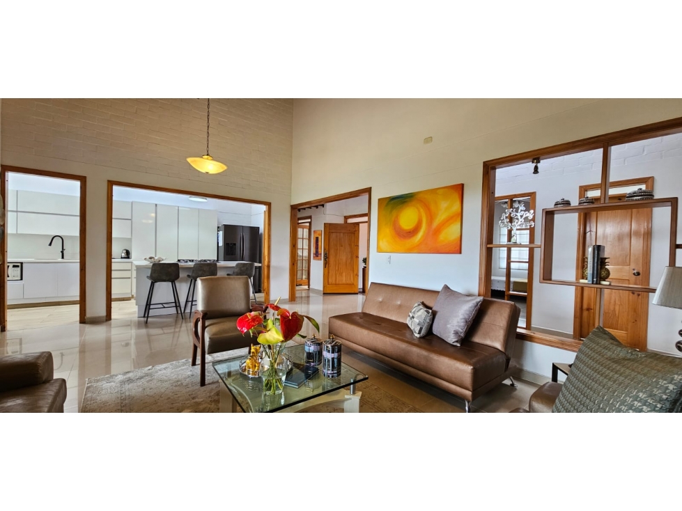 En arriendo casa campestre en unidad cerrada en Combia