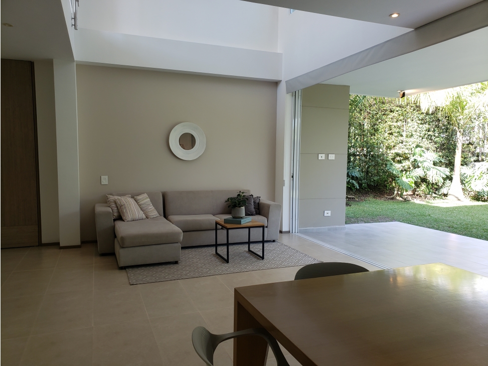 Casa campestre para venta en unidad cerrada en Cerritos — foto 3