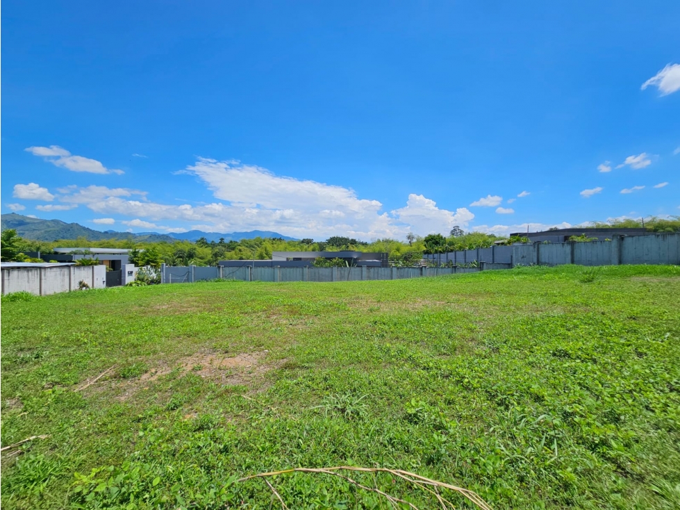Venta exclusivo lote residencial en Malabar Cerritos — foto 2