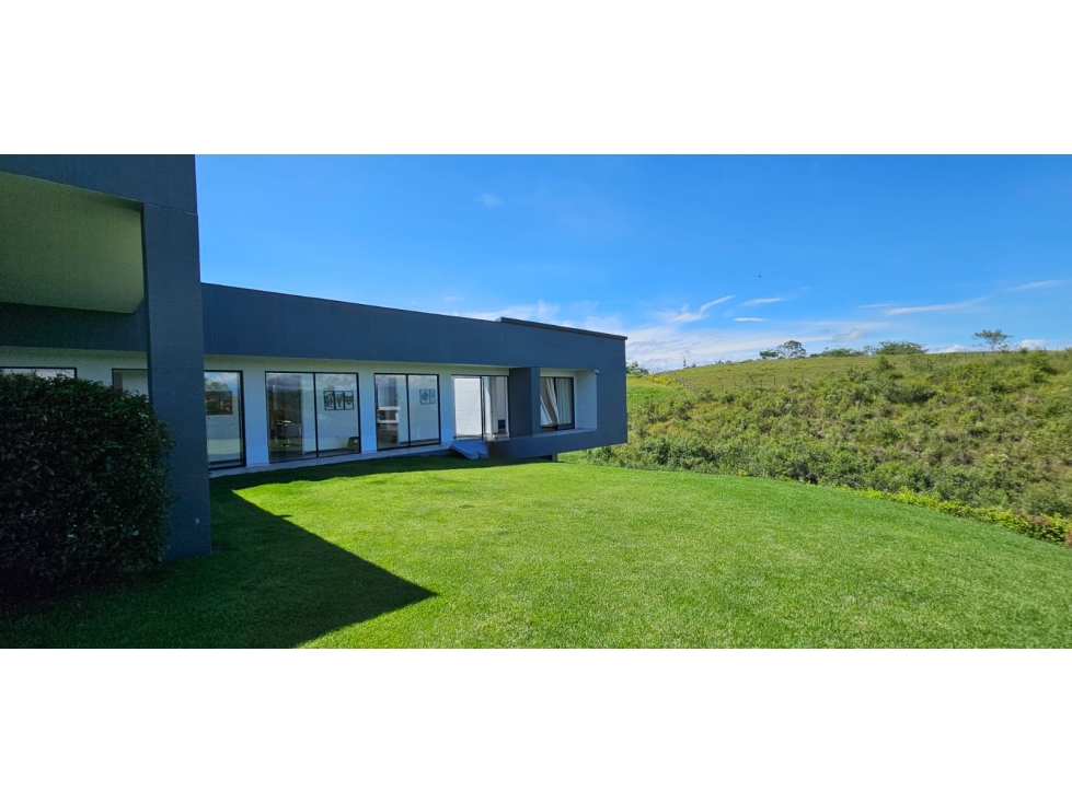 Casa campestre en venta. Entorno verde y tranquilo — foto 2