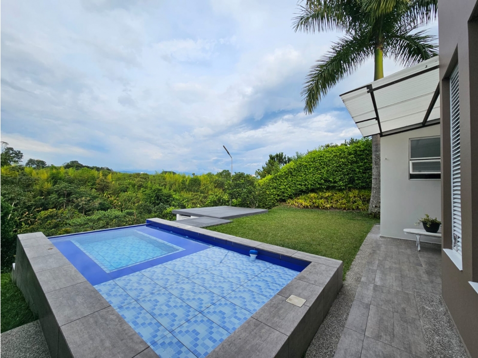 En venta casa campestre de un solo nivel, con jacuzzi. Unidad cerrada — foto 5