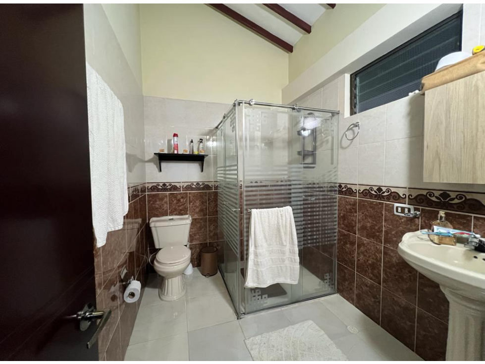 SE VENDE CASA CAMPESTRE VIA AL EDEN, QUINDIO COLOMBIA — foto 6