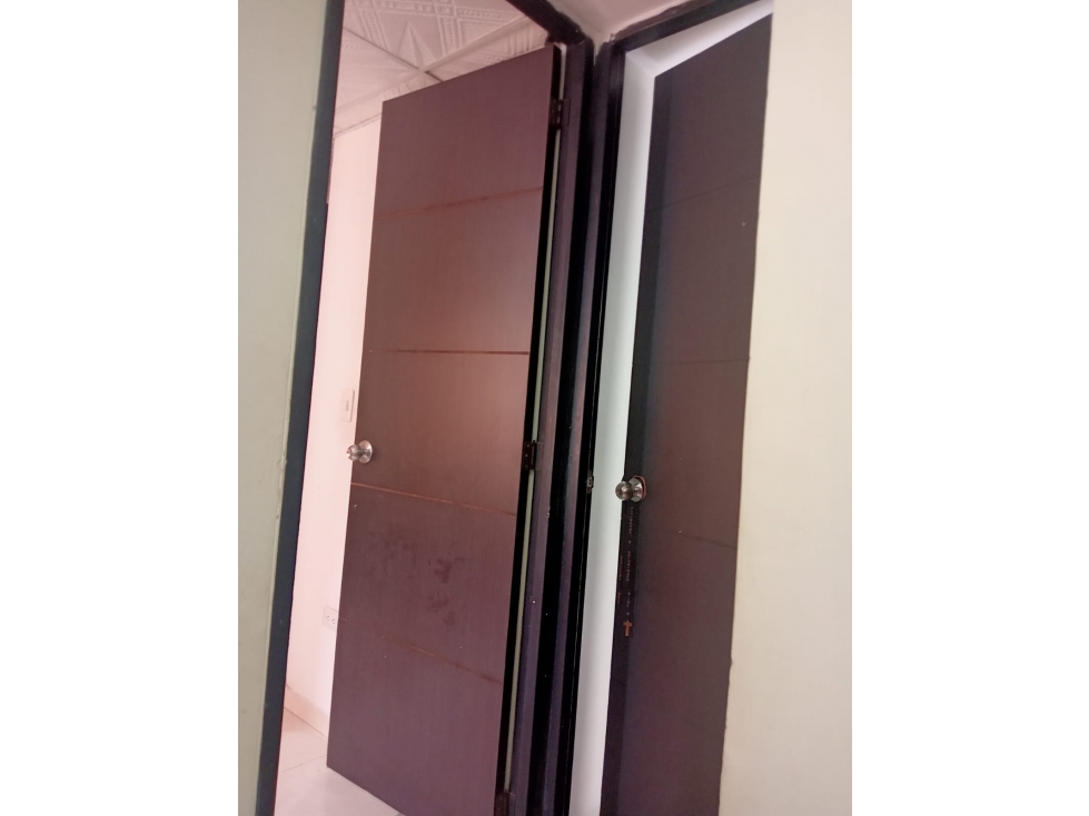 SE VENDE CASA UBICADA A EN OCCIDENTE DE ARMENIA QUINDIO COLOMBIA — foto 2