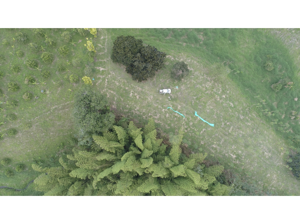 SE VENDE LOTE A 5 MINUTOS DE PUEBLO TAPAO, QUINDIO COLOMBIA - 2