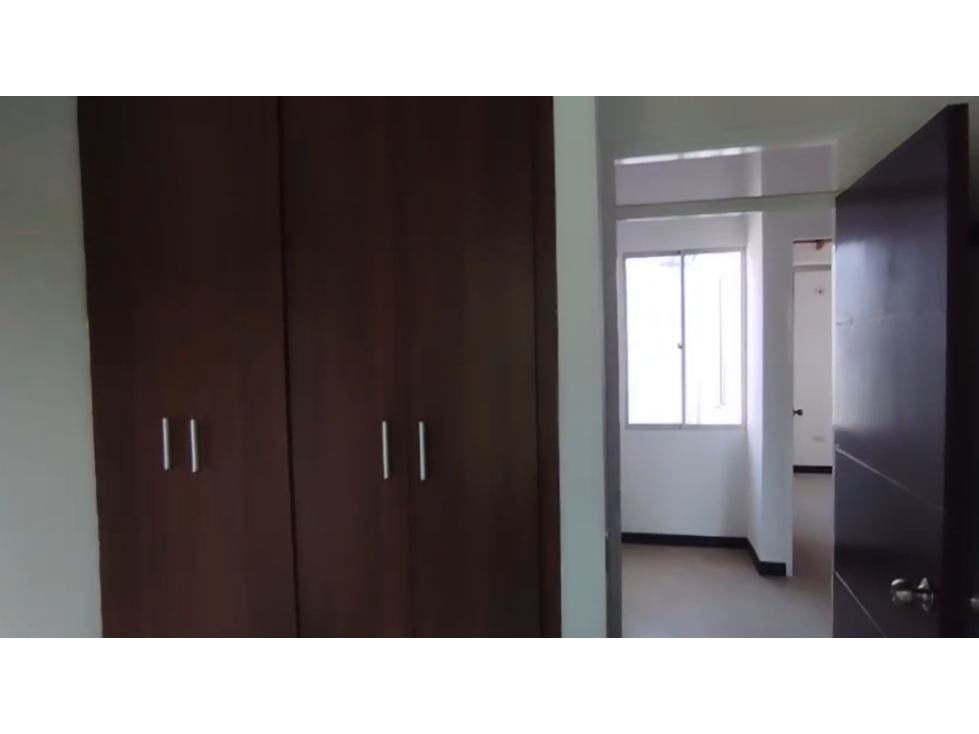 SE VENDE CASA EN CONJUNTO CERRADO AL SUR DE ARMENIA QUINDIO COLOMBIA — foto 2