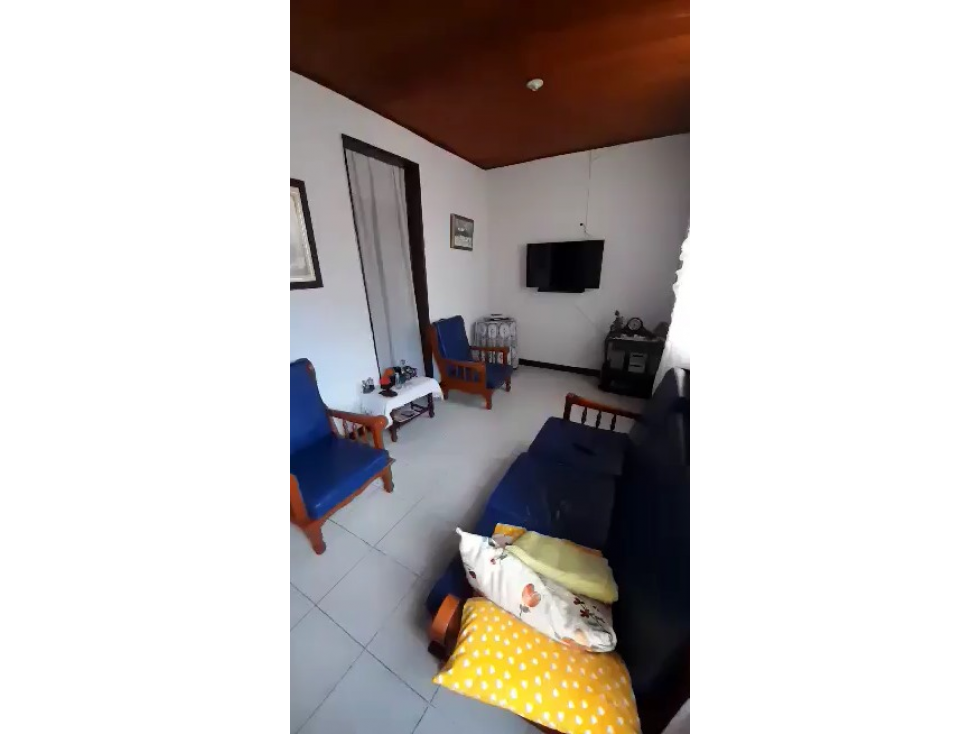 SE VENDE CASA BIFAMILIAR EN EL CENTRO DE ARMENIA QUINDIO COLOMBIA — foto 3