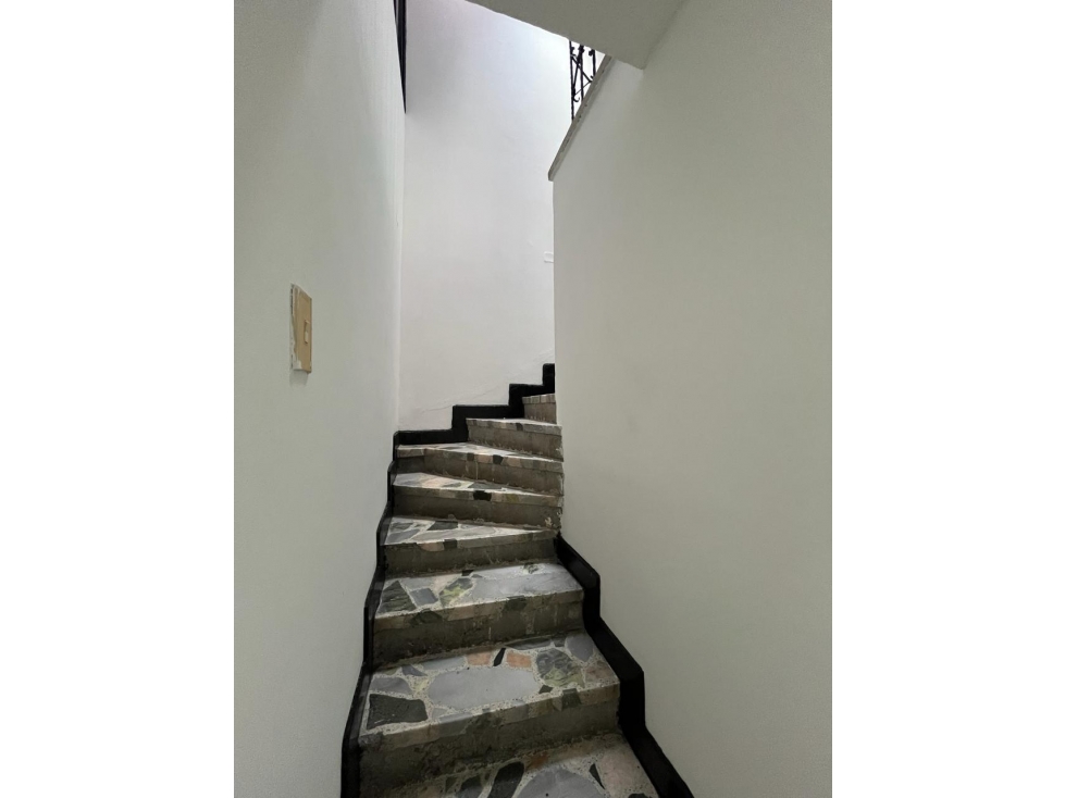 SE VENDE CASA BIFAMILIAR EN EL SUR DE ARMENIA QUINDIO COLOMBIA — foto 2