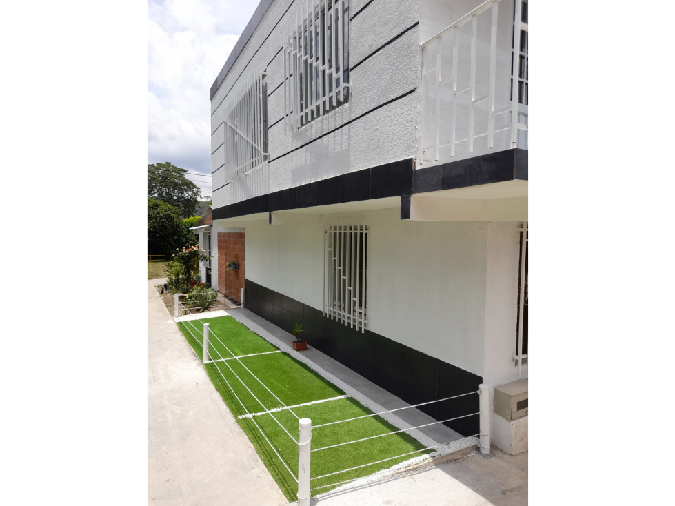 ESPECTACULAR CASA EN VENTA AL NORESTE DE CALARCA-QUINDIO
