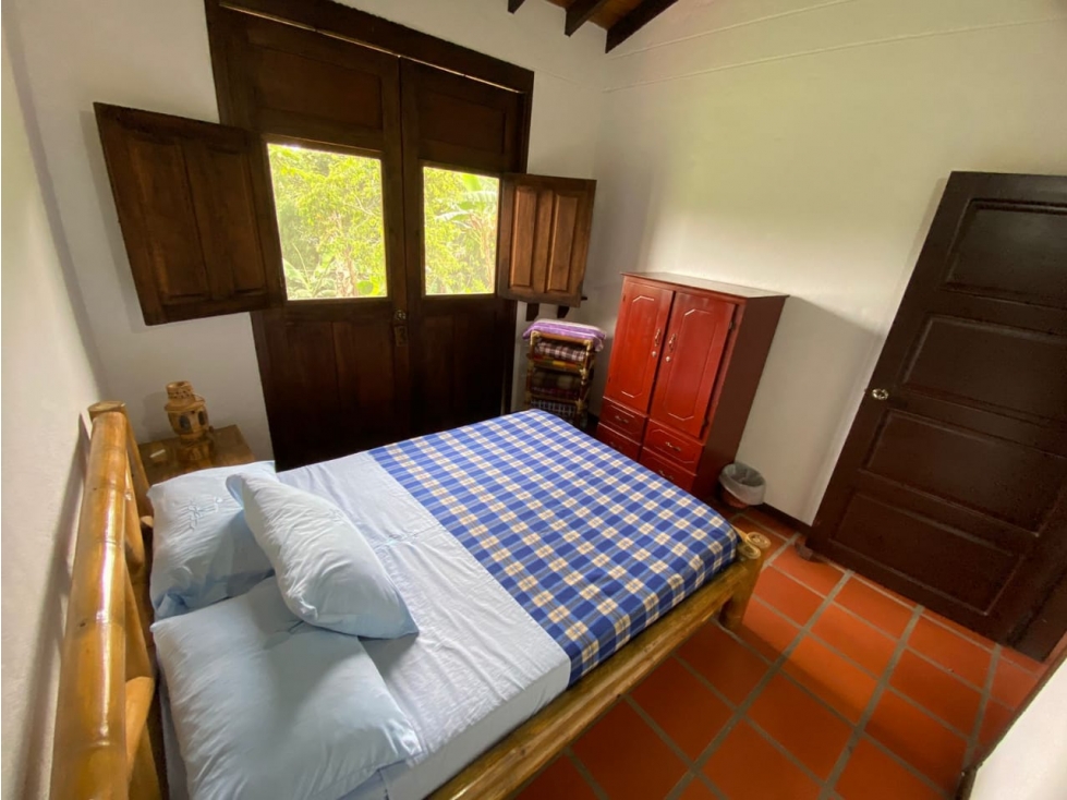 SE VENDE CASA CAMPESTRE VIA MONTENEGRO QUINDIO