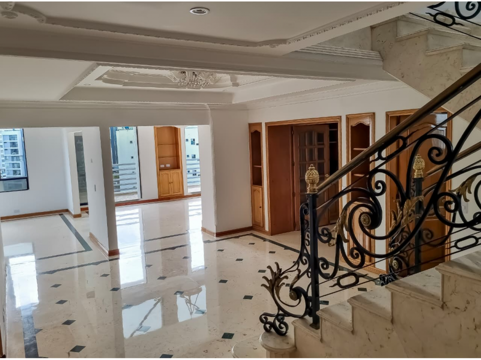 SE VENDE PENTHOUSE DUPLAX AL NORTE ARMENIA QUINDIO COLOMBIA-3207746921
