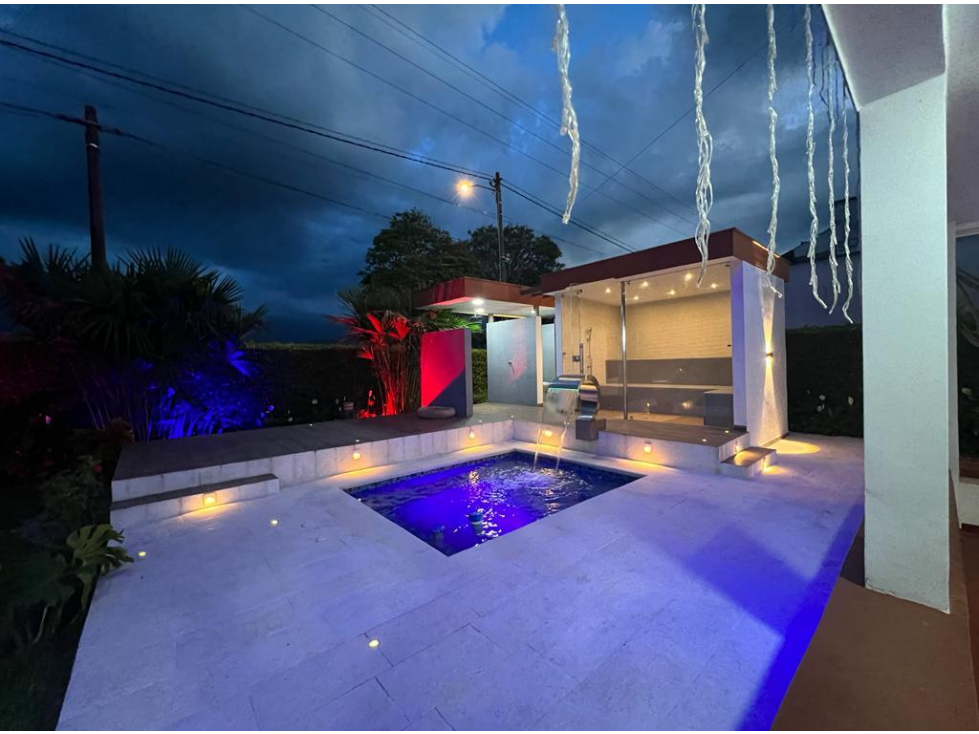 SE VENDE CASA CAMPESTRE VIA AL EDEN, QUINDIO COLOMBIA