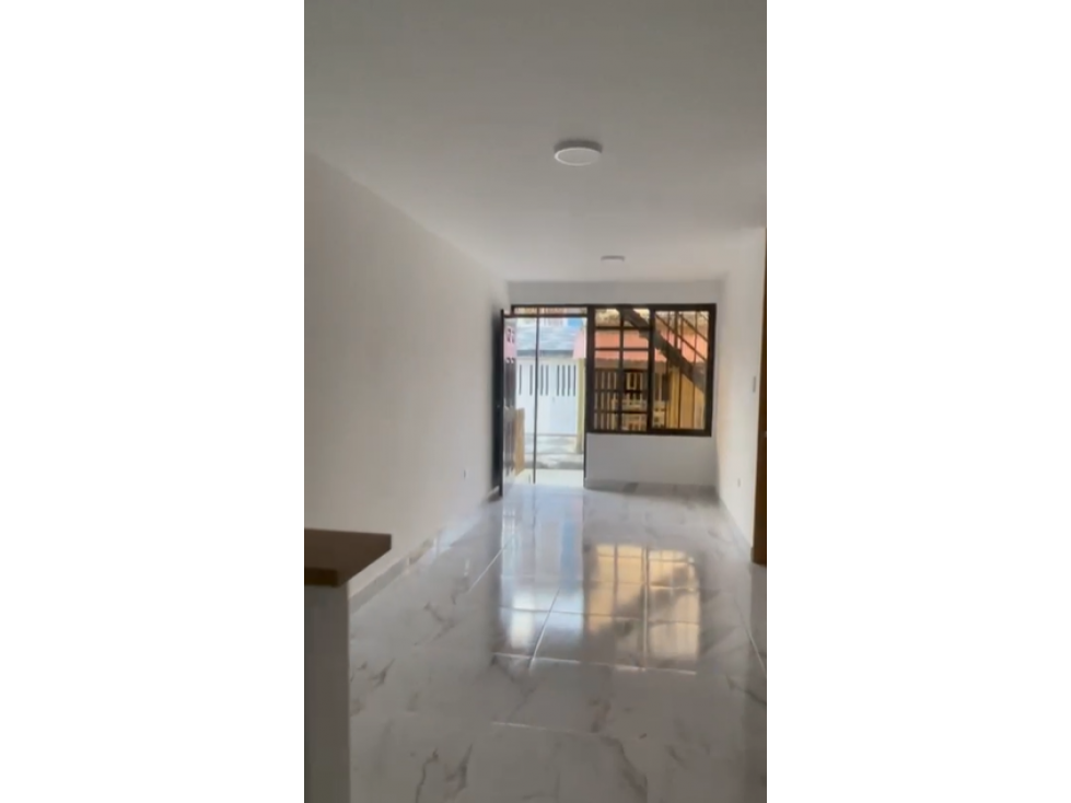 CASA BIFAMILIAR EN VENTA EN LA CIUDAD DE ARMENIA QUINDIO, COLOMBIA