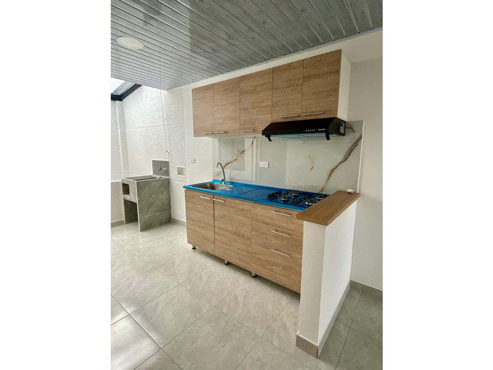 CASA BIFAMILIAR PARA LA VENTA EN EL SUR DE ARMENIA QUINDÍO COLOMBIA — foto 4