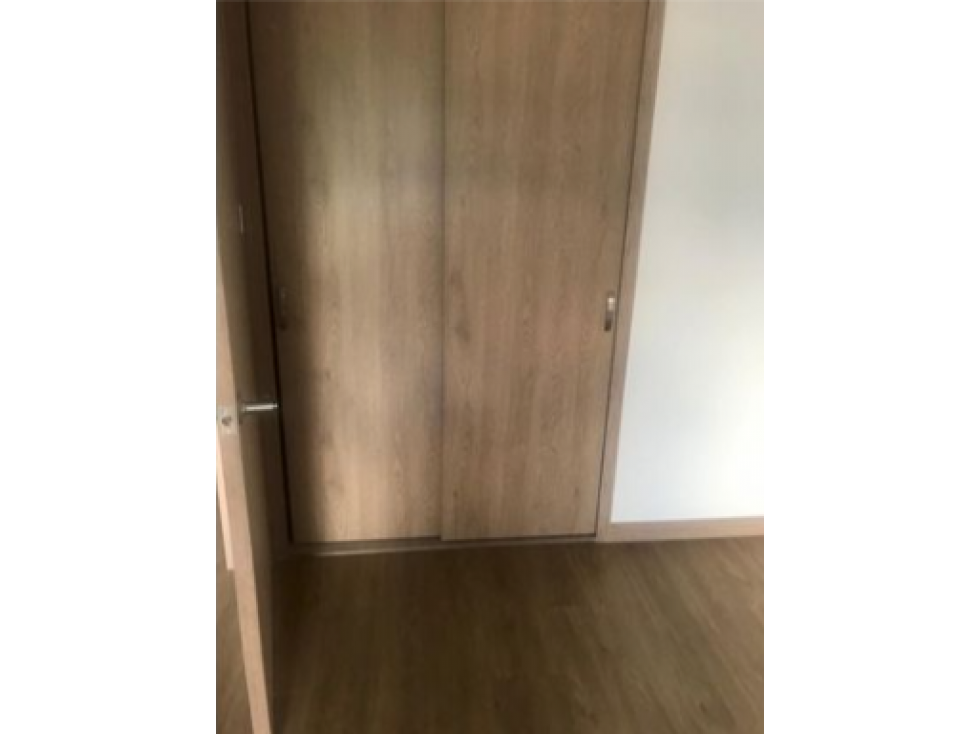 SE VENDE APARTAMENTO AL NORTE DE ARMENIA Q. COLOMBIA — foto 4