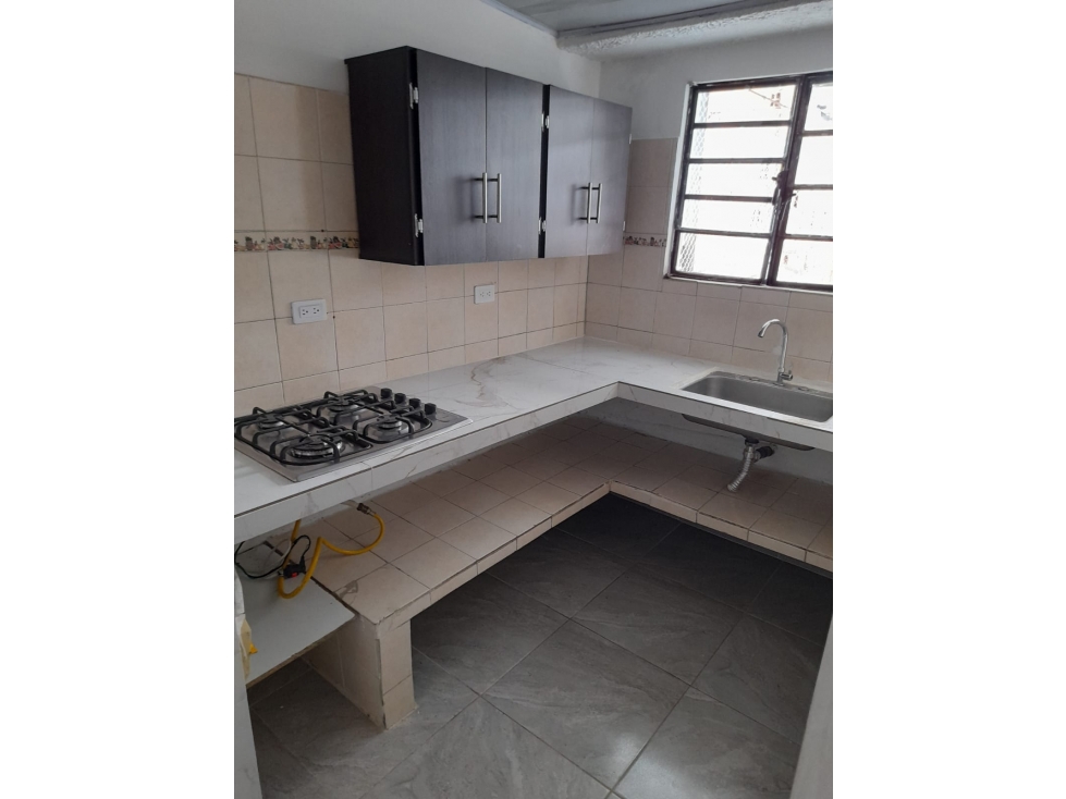 SE VENDE CASA BIFAMILIAR AL SUR DE ARMENIA QUINDIO — foto 3