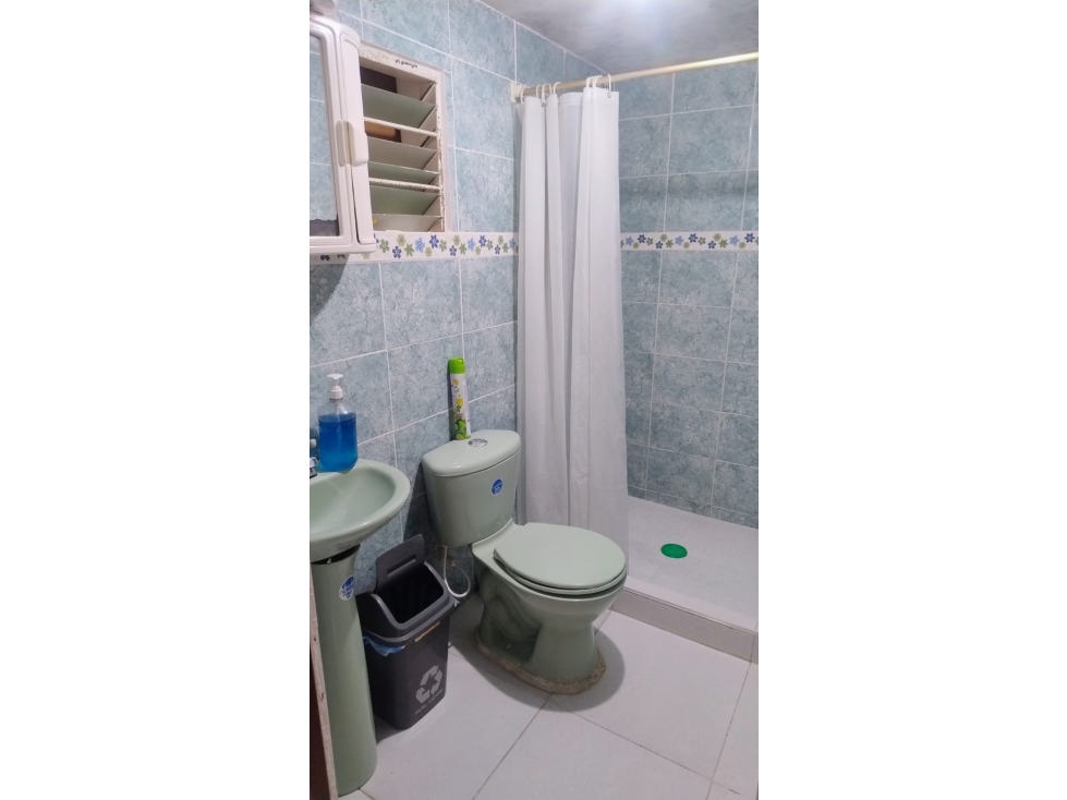 SE VENDE CASA EN EL SUR DE ARMENIA — foto 2