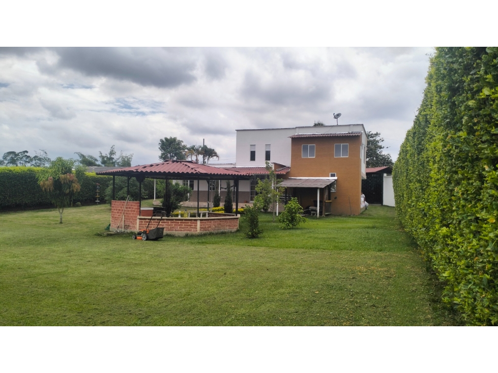 VENTA CASA CAMPESTRE ARMENIA VIA PUEBLO TAPAO Q. 3156194358-3207746921