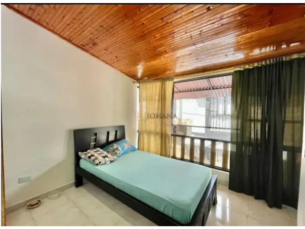 SE VENDE HERMOSA CASA EN EL OCCIDENTE DE ARMENIA QUINDIO COLOMBIA — foto 3