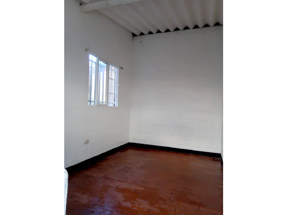 SE VENDE CASA AL SUR DE ARMENIA QUINDIO COLOMBIA - 3