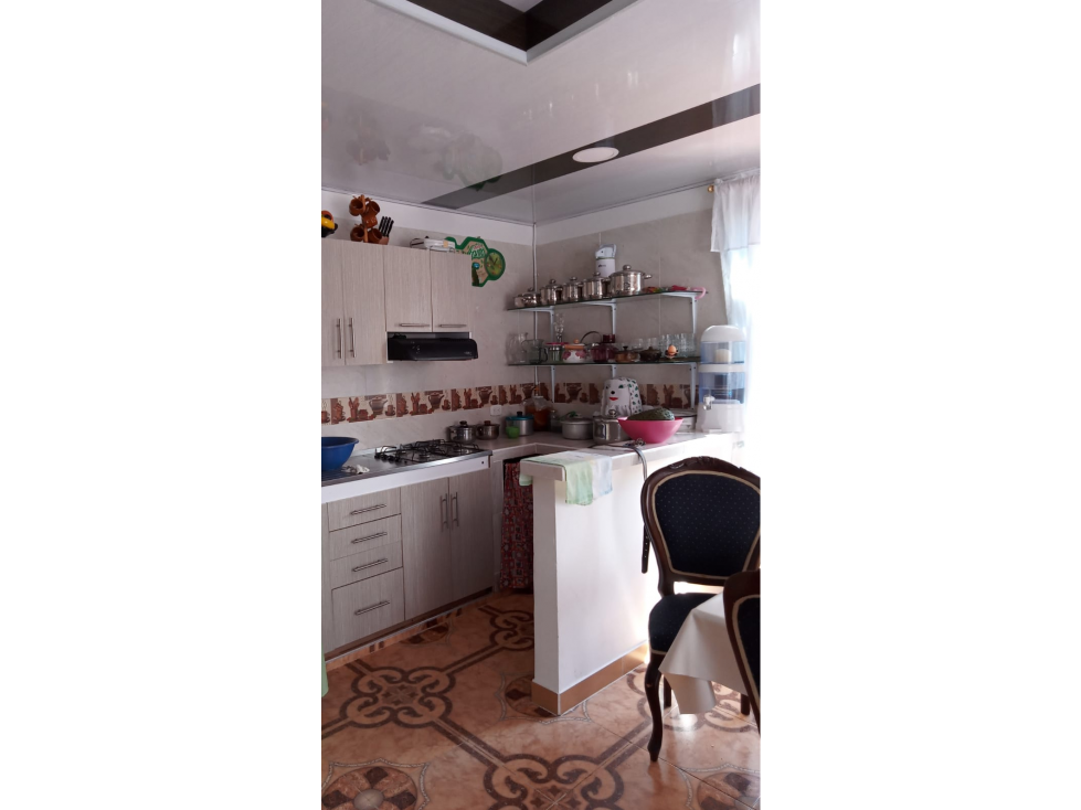 SE VENDE CASA BIFAMILIAR EN MONTENEGRO QUINDIO - 3