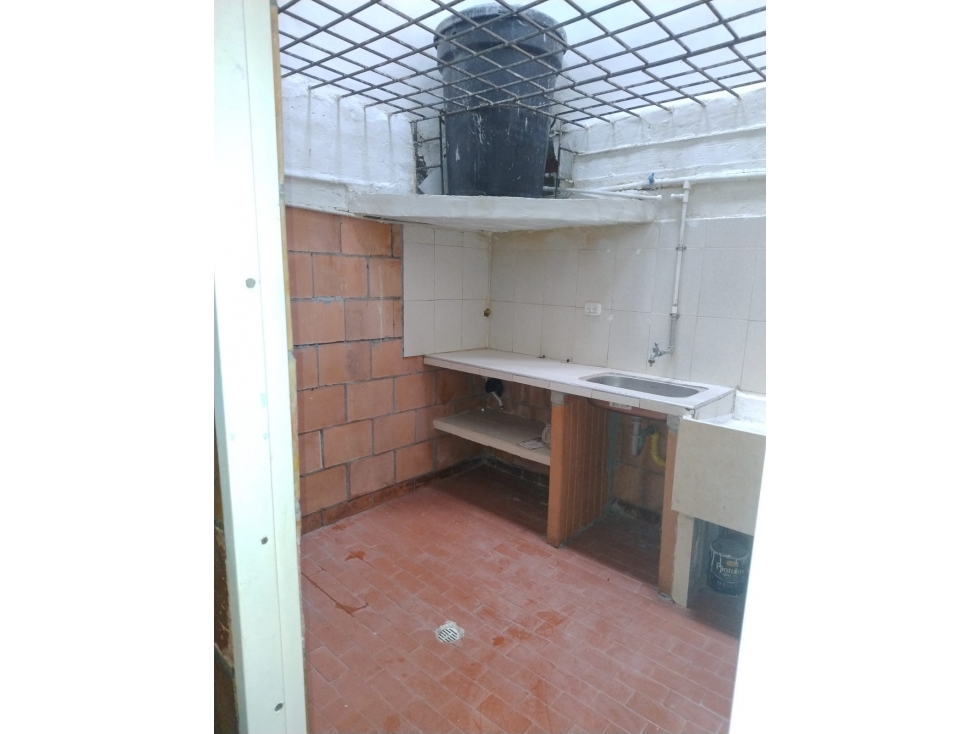 SE VENDE CASA EN EL SUR DE ARMENIA, QUINDIO-COLOMBIA CEL. 320 7746921 — foto 4
