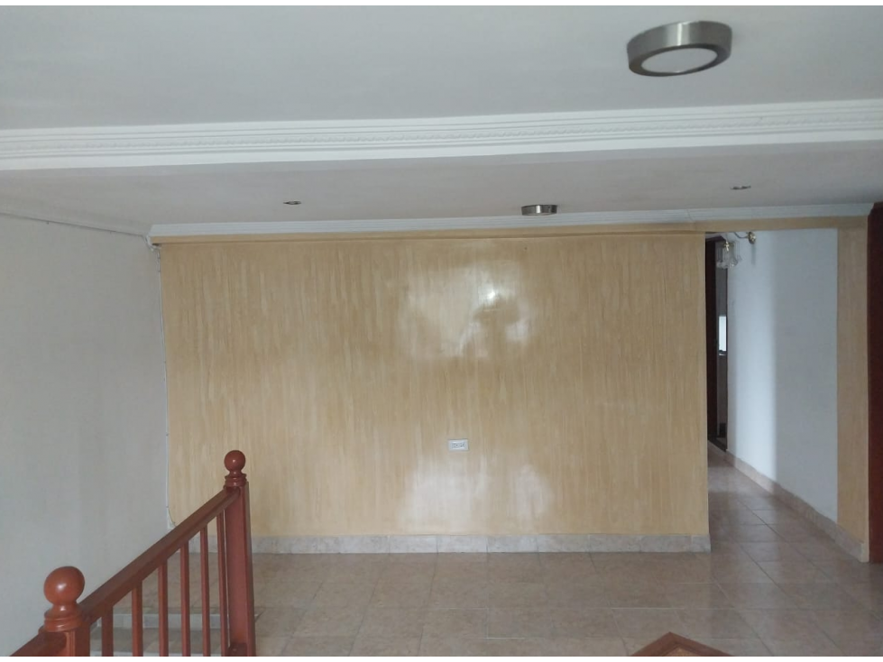 SE VENDE CASA BIFAMILIAR EN EL SUR DE ARMENIA Q. COLOMBIA. 3207746921 — foto 4