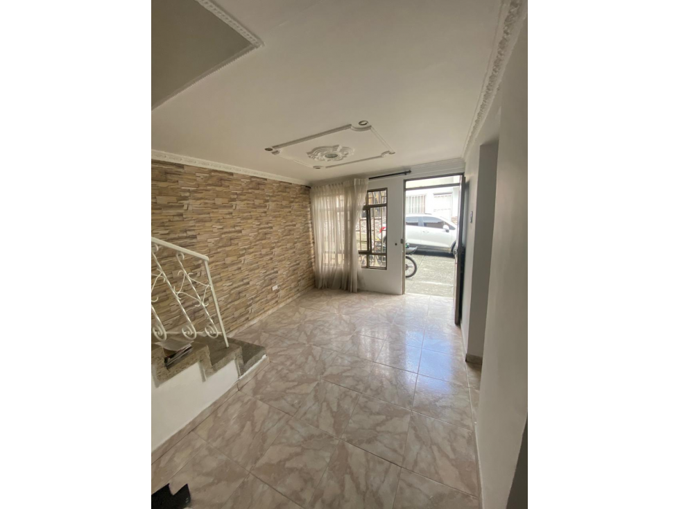 VENTA CASA EN EL OCCIDENTE DE ARMENIA QUINDÍO COLOMBIA-3207746921