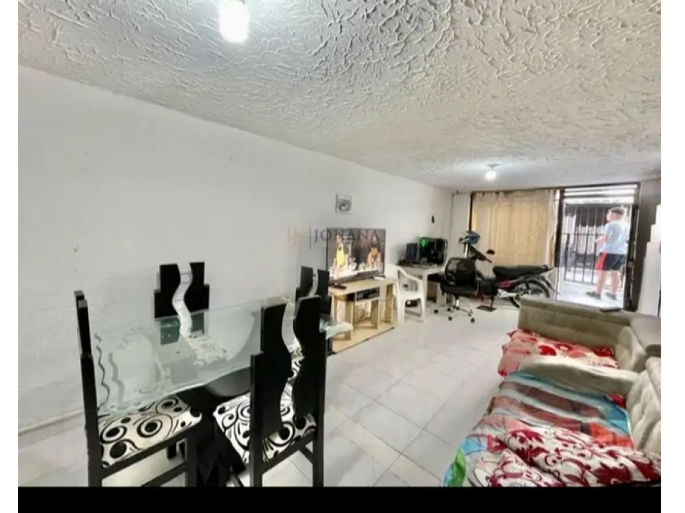 SE VENDE HERMOSA CASA EN EL OCCIDENTE DE ARMENIA QUINDIO COLOMBIA — foto 5