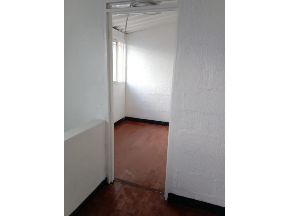 SE VENDE CASA AL SUR DE ARMENIA QUINDIO COLOMBIA - 4