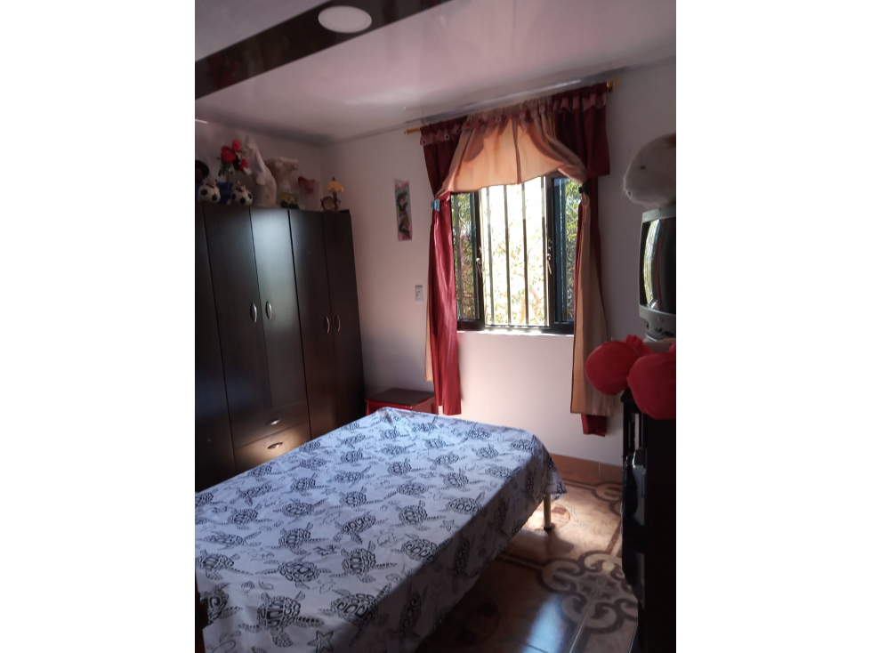 SE VENDE CASA BIFAMILIAR EN MONTENEGRO QUINDIO - 4