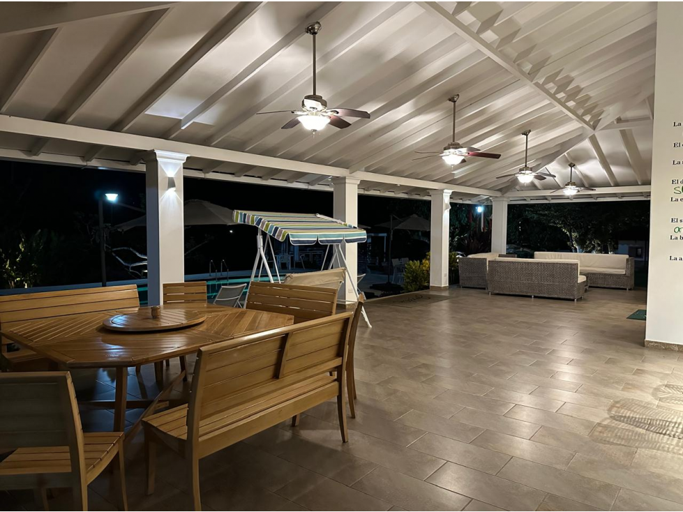 SE VENDE CASA CAMPESTRE VIA AL AEROPUERTO EL EDEN, QUINDIO COLOMBIA — foto 4