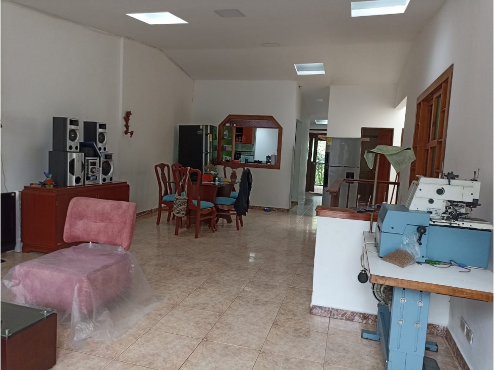 HERMOSA CASA UBICADA EN CALARCA QUINDIO COLOMBIA - 5