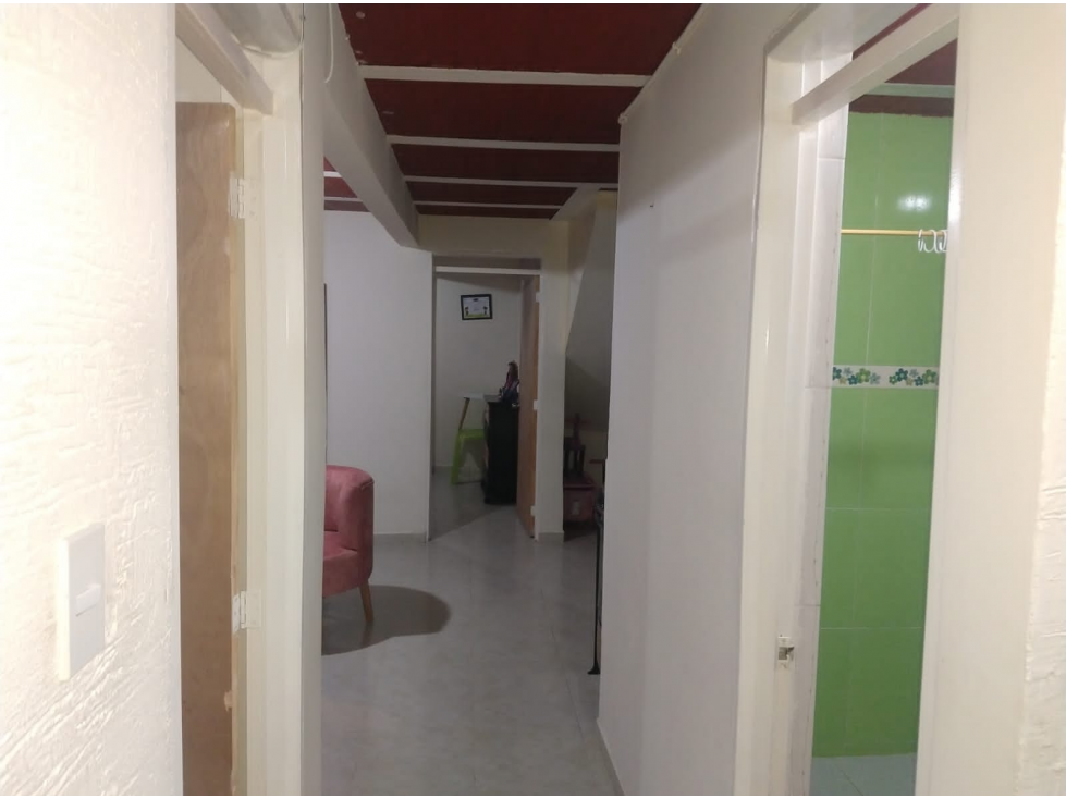 VENTA CASA TRIFAMILIAR, CIRCASIA QUINDIO COL CEL. 320 7746921 - 3