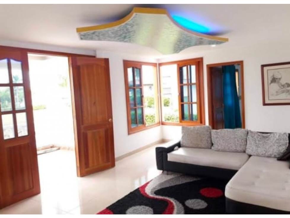 A LA VENTA HERMOSA CASA CAMPESTRE EN LA VIA ALCALA QUIMBAYA COLOMBIA - 2