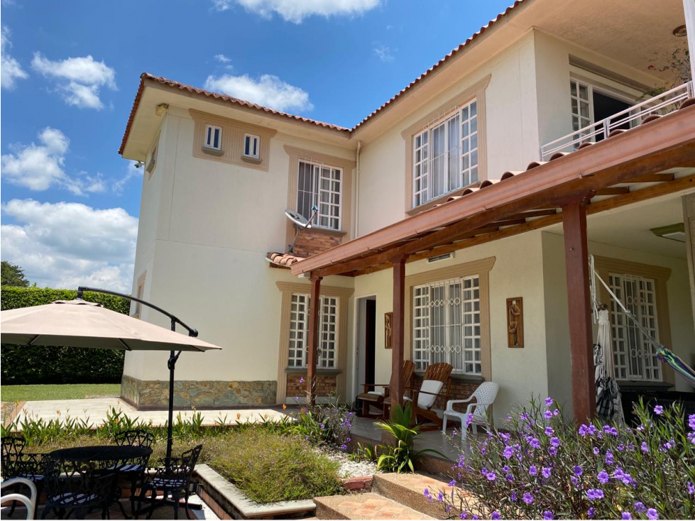 SE VENDE HERMOSA CASA CAMPESTRE EN ARMENIA QUINDIO COLOMBIA