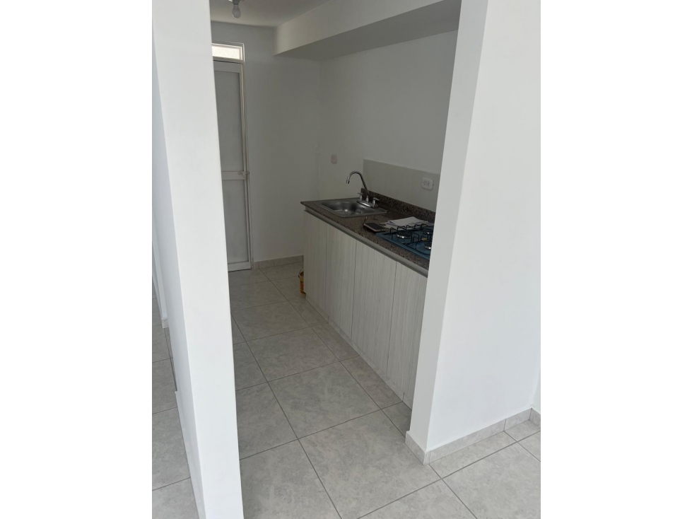 SE VENDE HERMOSA CASA EN EL SUR DE ARMENIA QUINDIO COLOMBIA — foto 6