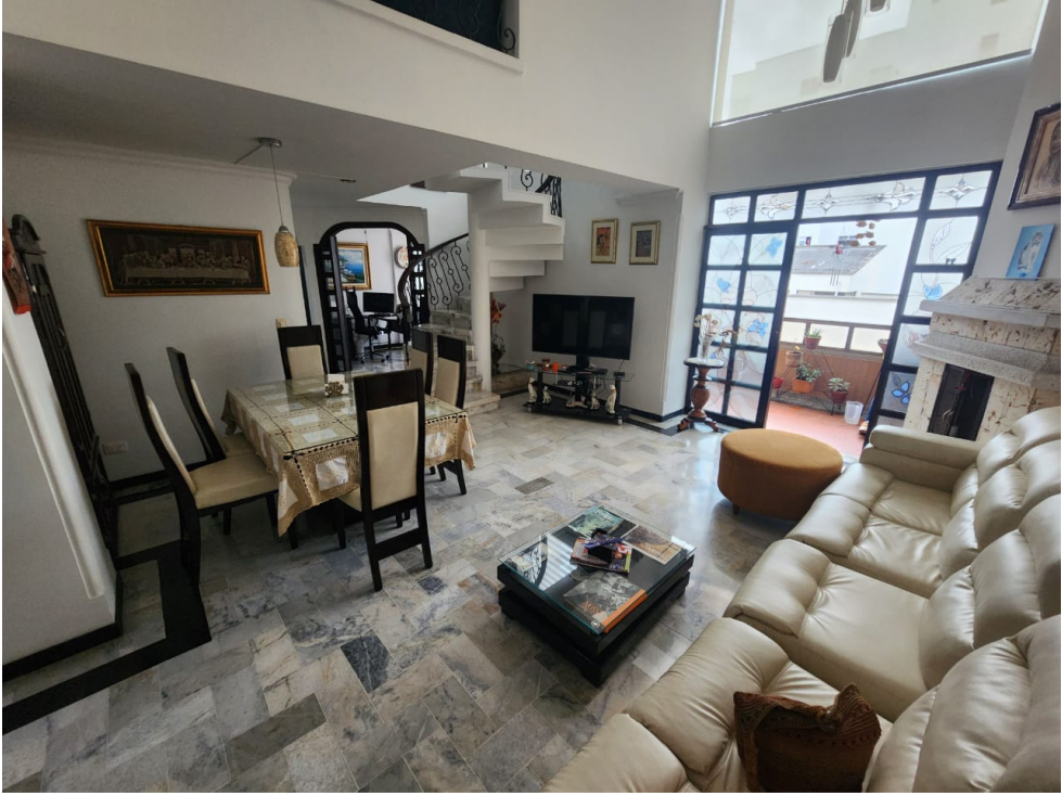 VENTA PENTHOUSE DUPLAX AL NORTE ARMENIA QUINDIO COLOMBIA-3207746921