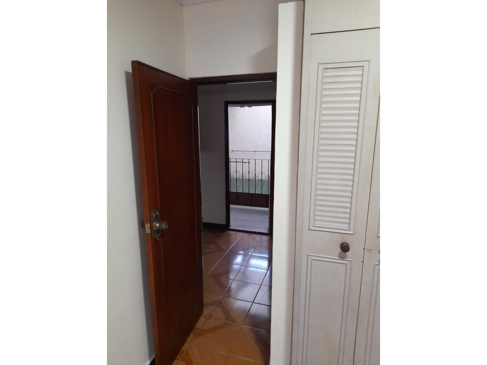 SE VENDE CASA AL SUR ARMENIA QUINDIO COLOMBIA-3207746921