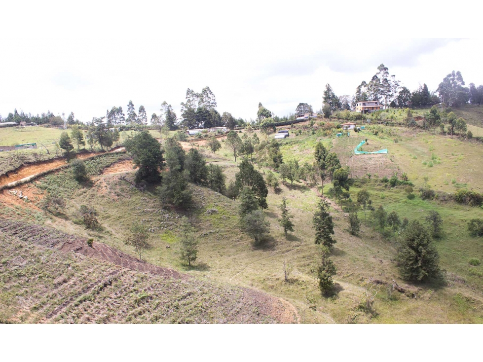 Lote en venta en Vereda Salto Arriba, Marinilla 6.400 m² — foto 2